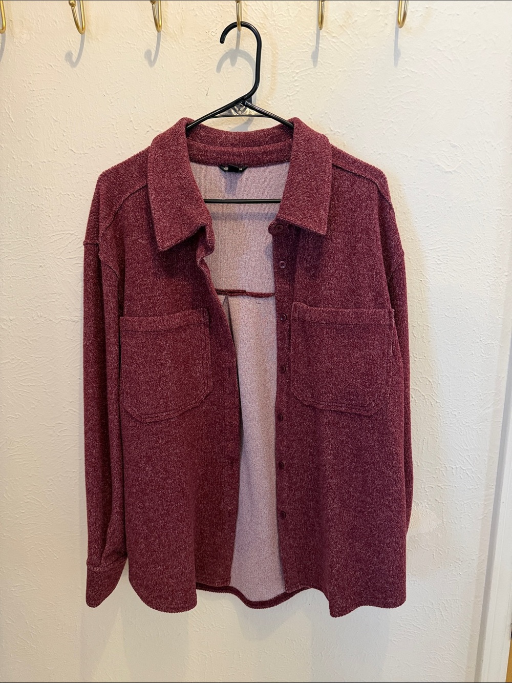 Versona Men's Burgundy Button-Front Knit Cardigan Shacket